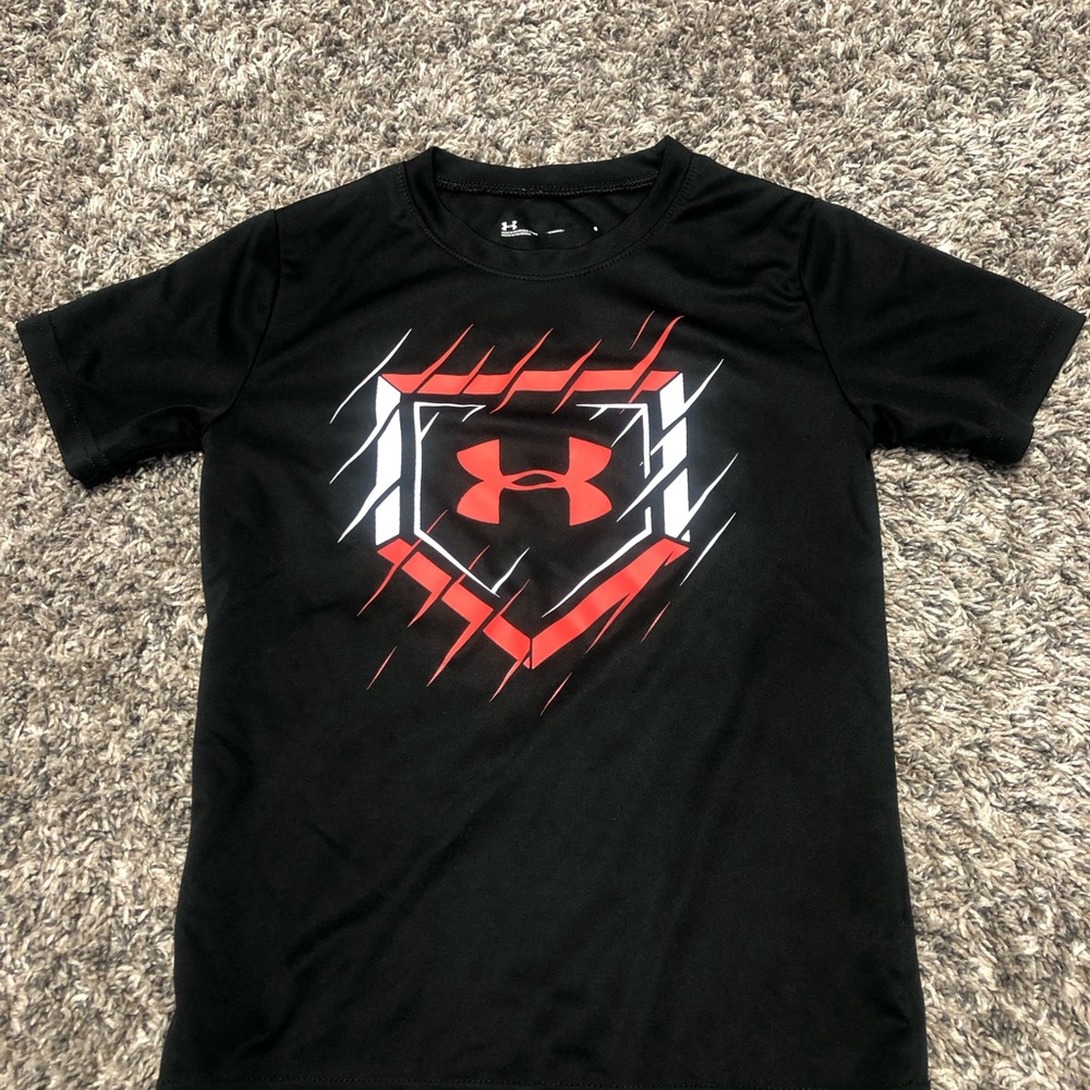 Under Armour Black Short Sleeve Tee with Red Logo